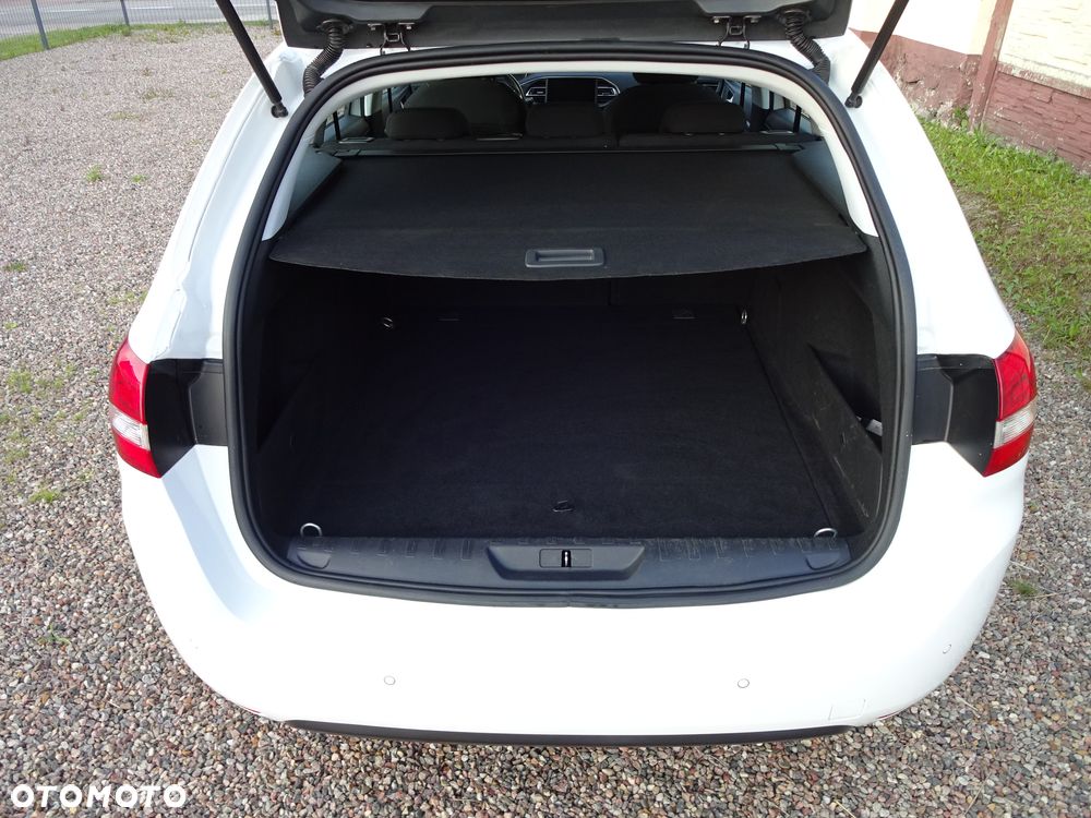 Peugeot 308 SW 1.5 BlueHDi Active S&S - 10