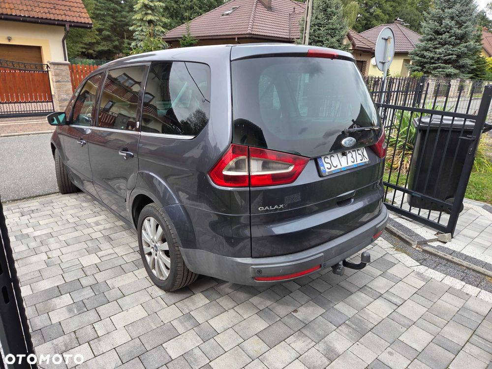Ford Galaxy - 3