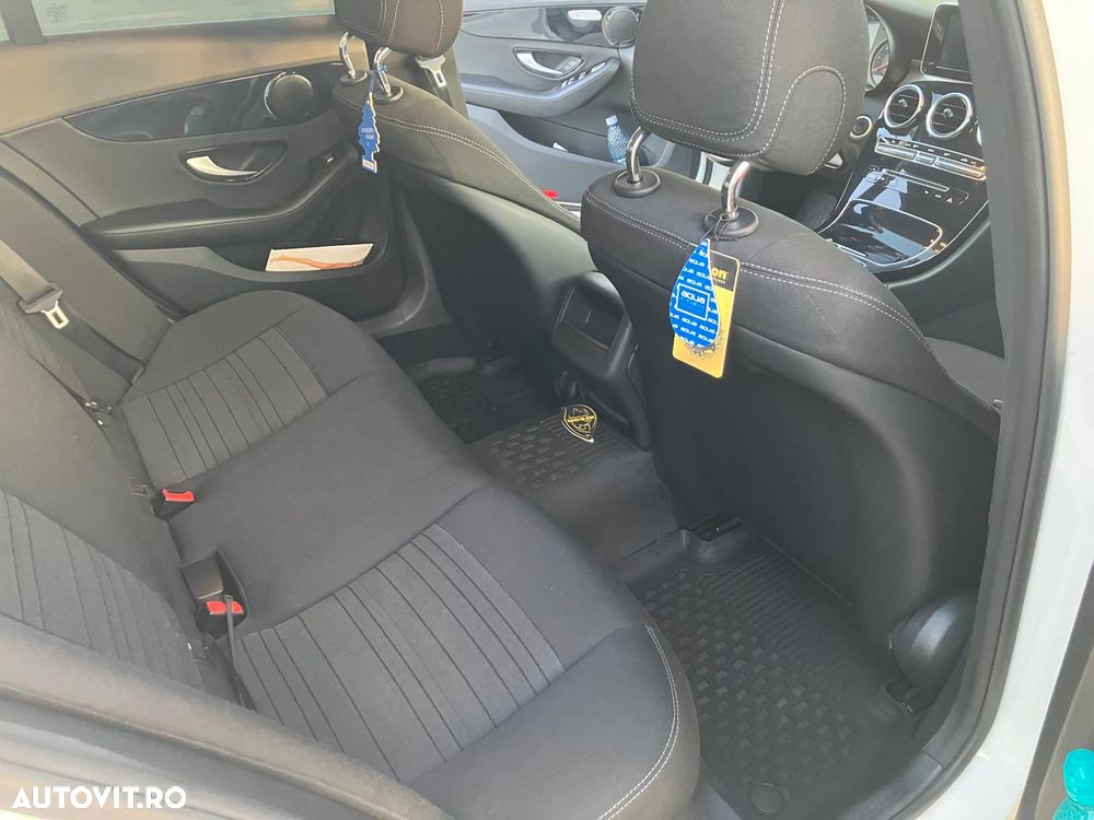Mercedes-Benz C 180 (BlueTEC) d 7G-TRONIC - 29