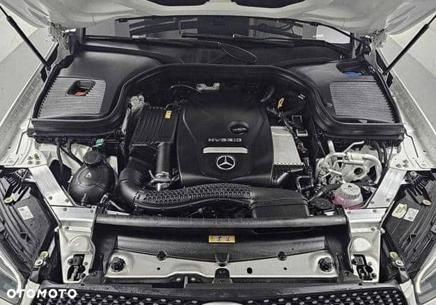 Mercedes-Benz GLC - 6