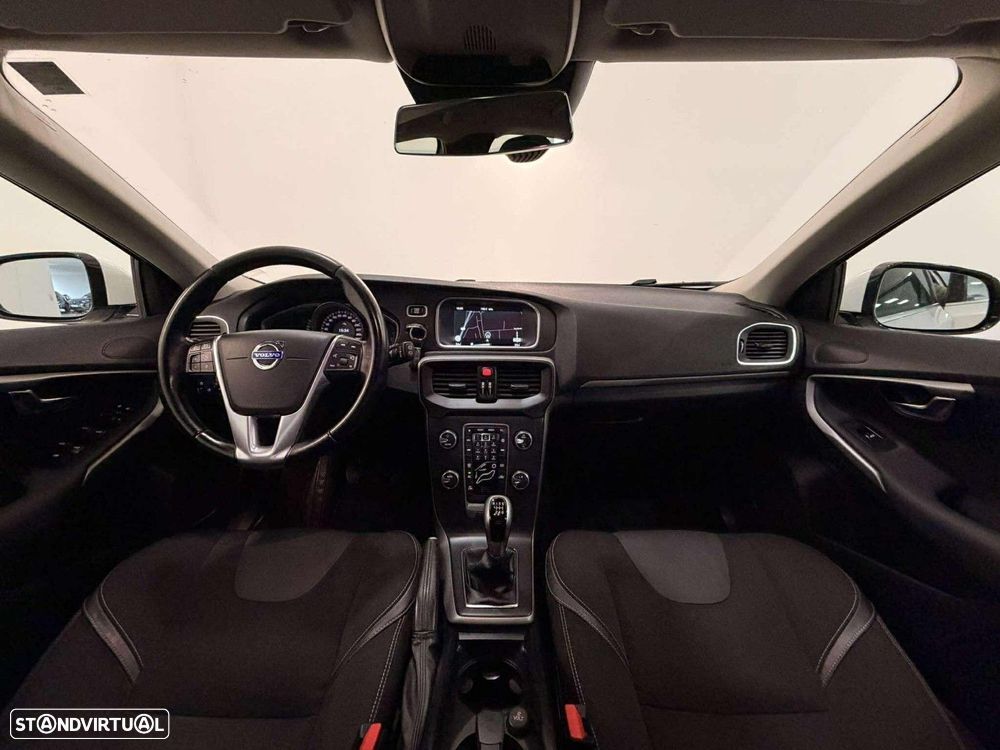 Volvo V40 1.6 D2 Momentum - 10