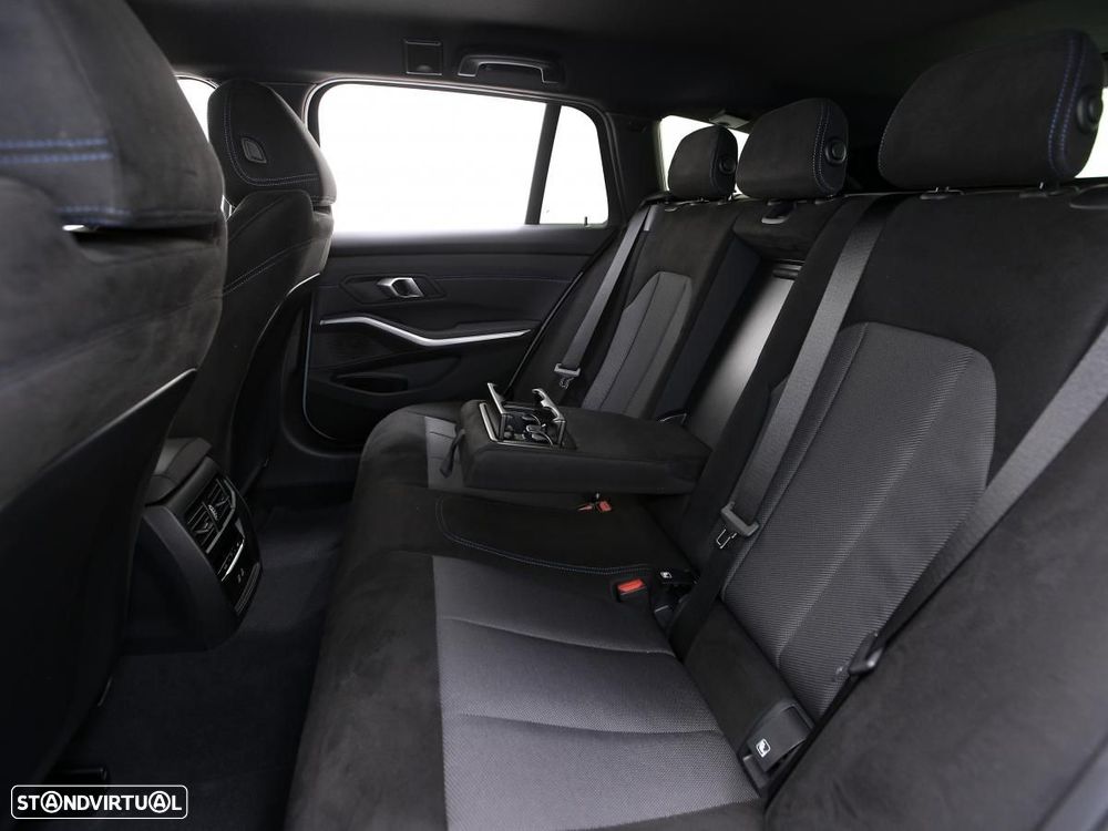 BMW 330 i Touring xDrive Aut. - 12