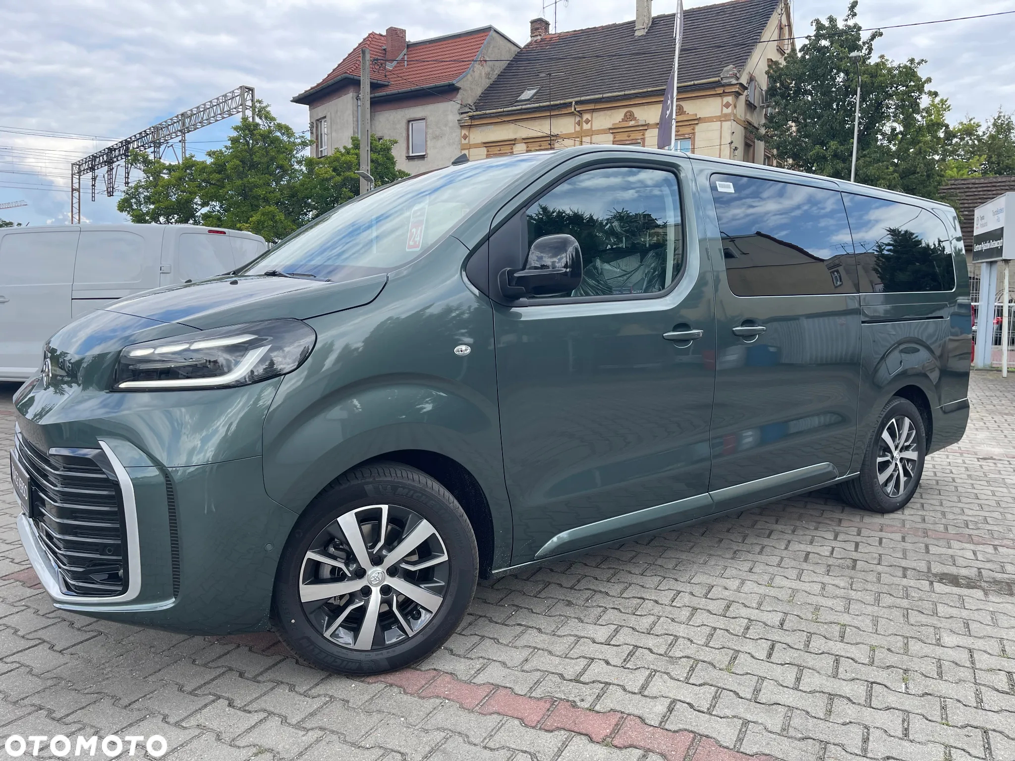 Toyota Proace Verso 2.0 D4-D Long VIP - 2