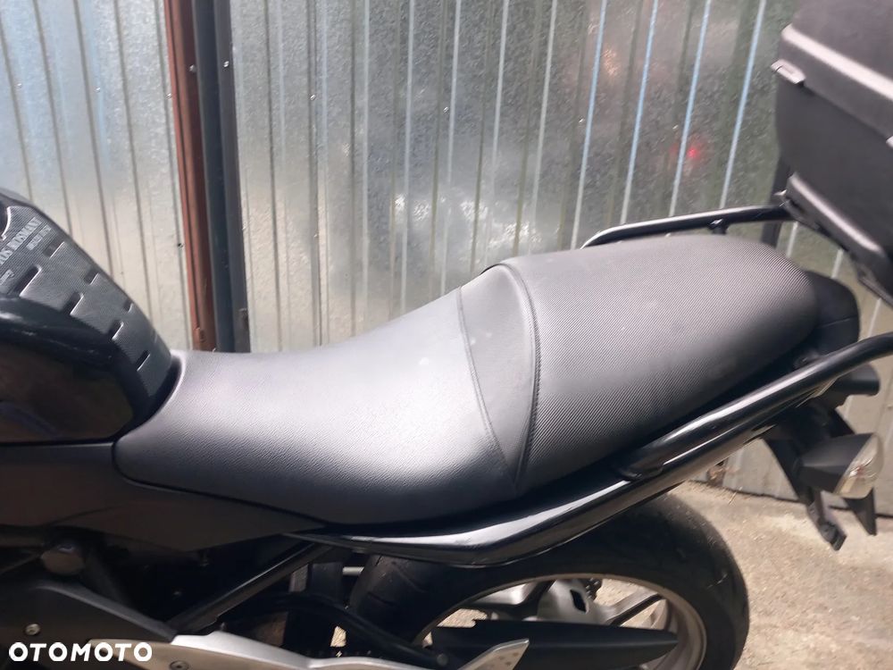 Kawasaki ER - 8
