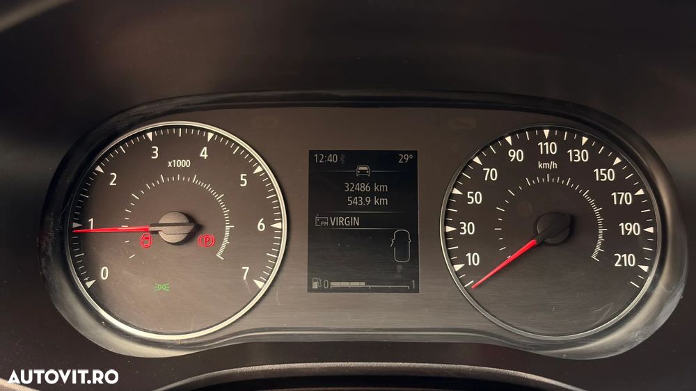 Dacia Logan SCe 65 Essential - 15