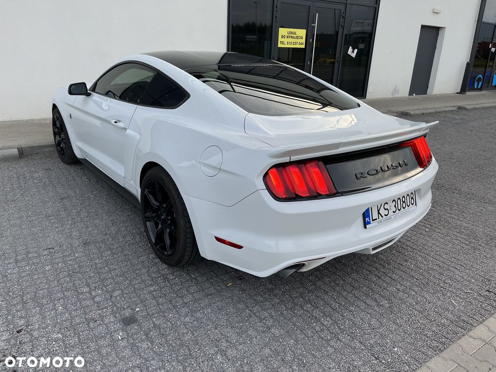 Ford Mustang 3.7 V6 - 3
