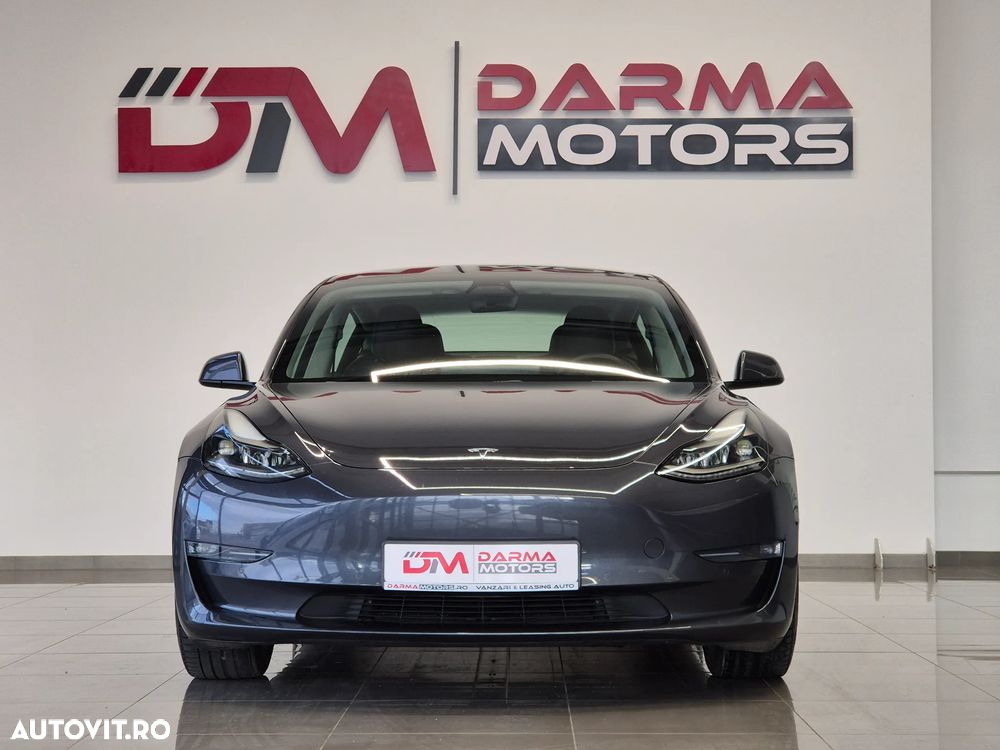 Tesla Model 3 Langstreckenbatterie Allradantrieb Dual Motor - 22