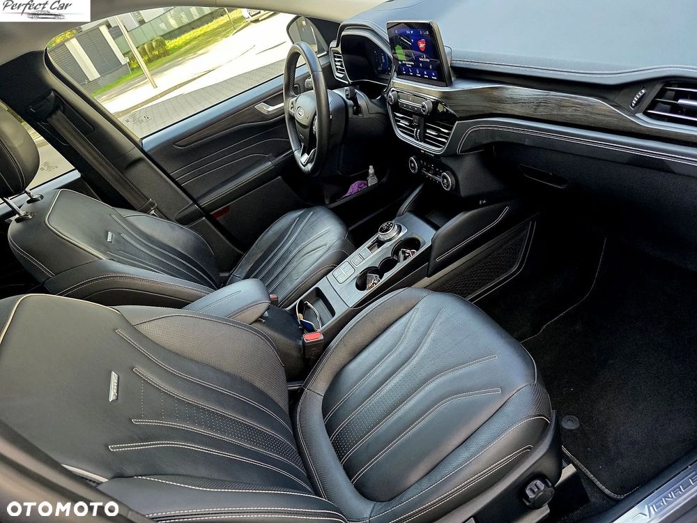 Ford Kuga 2.5P PHEV FWD Vignale - 9