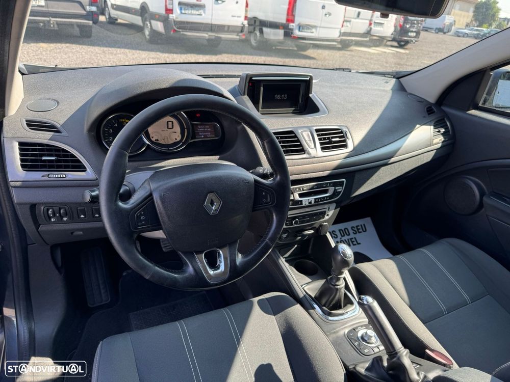 Renault Mégane 1.5 dCi Comfort SS - 6