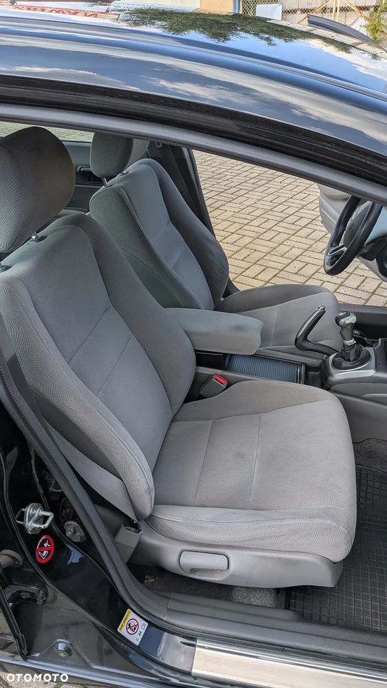 Honda Civic 1.8 Comfort - 18