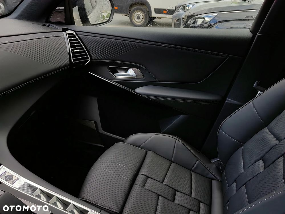 DS Automobiles DS 7 Crossback - 24