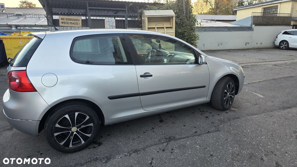 Volkswagen Golf - 3