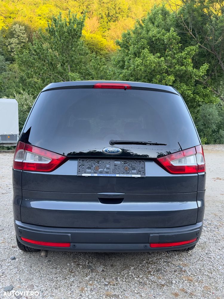 Ford Galaxy 2.0 TDCi DPF Ghia - 19