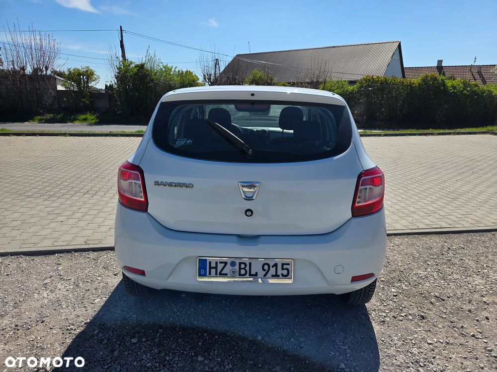 Dacia Sandero - 5