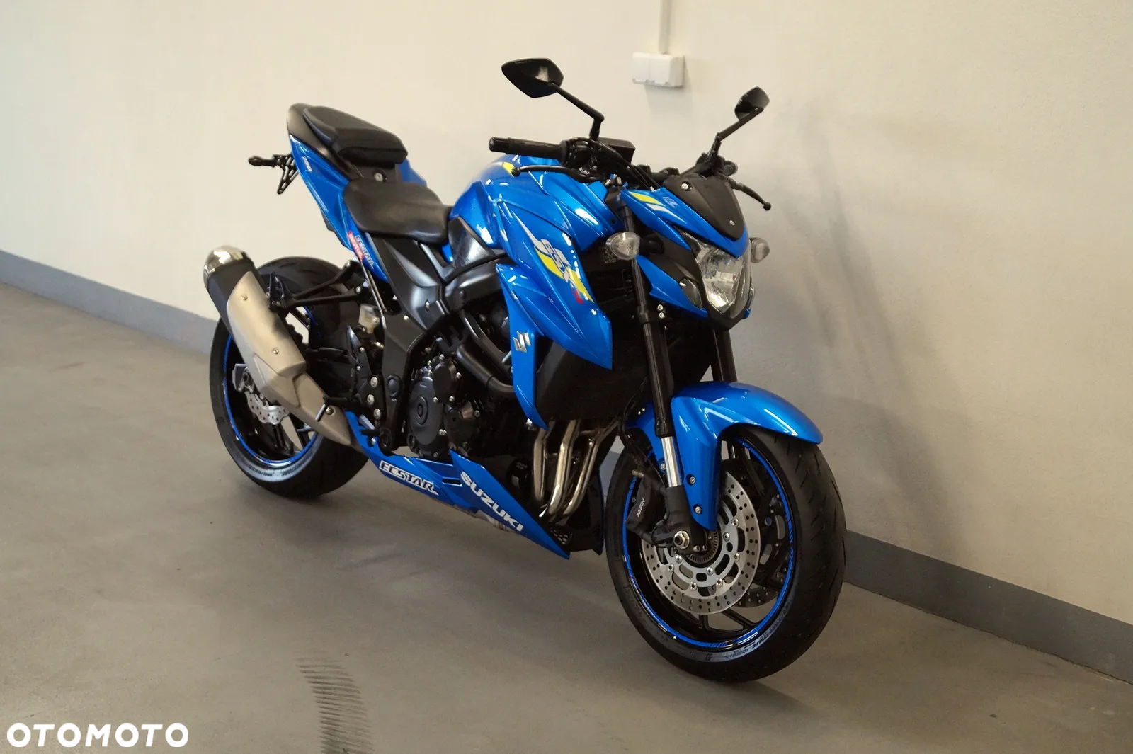 Suzuki GSX - 5
