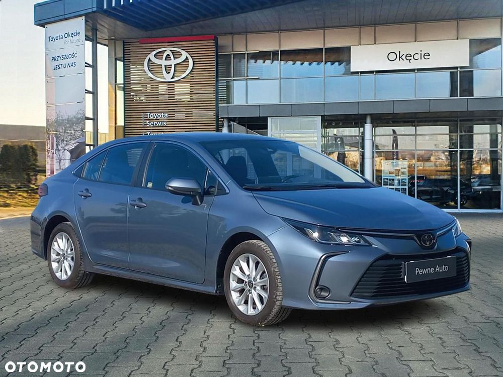 Toyota Corolla - 10
