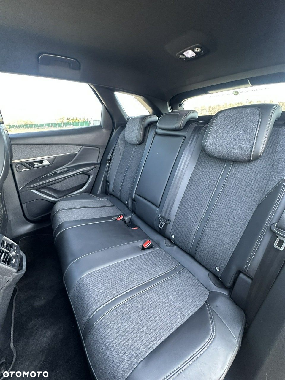 Peugeot 3008 - 24