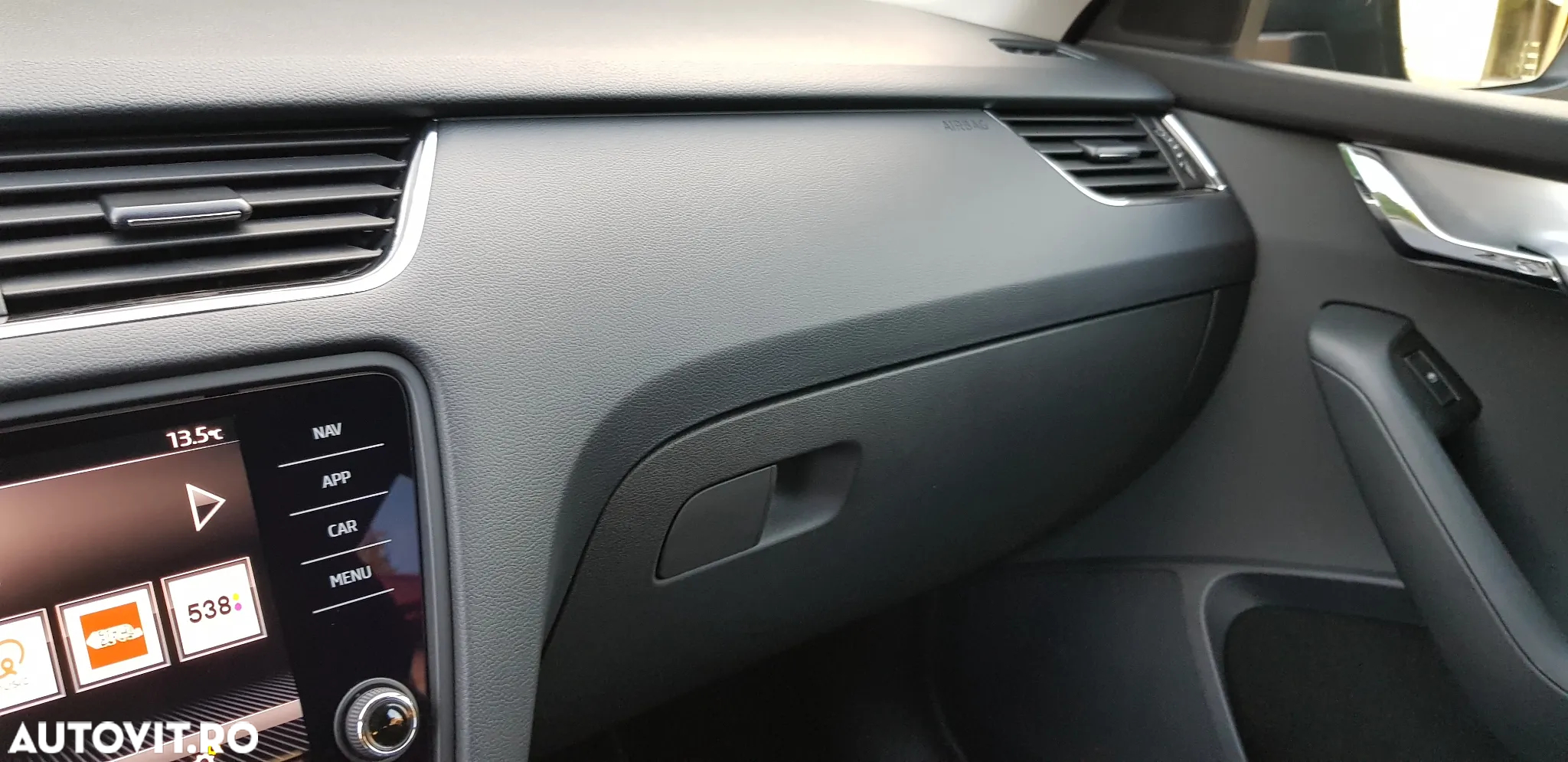 Skoda Octavia 1.0 TSI (Green tec) DSG Ambition - 9