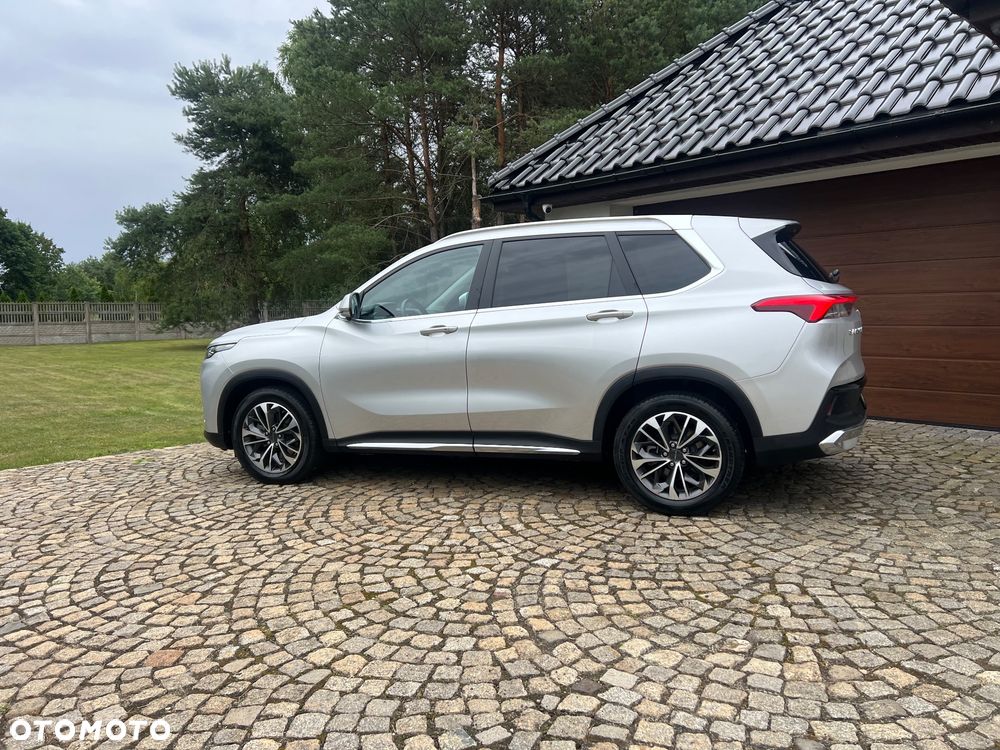 Maxus Euniq 6 - 14