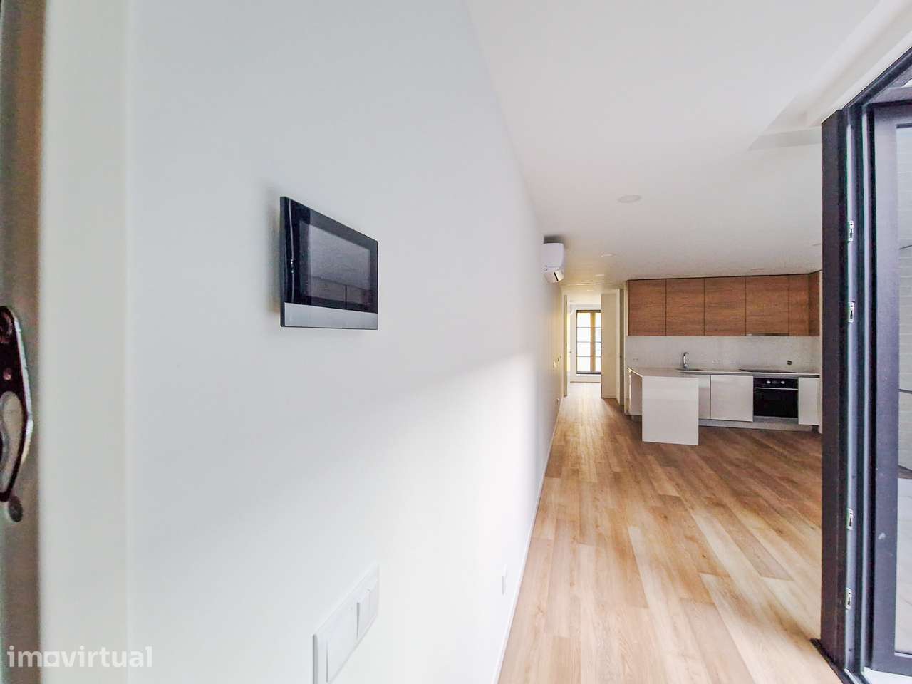 Apartamento T1 no Centro de Aveiro - Grande imagem: 3/12