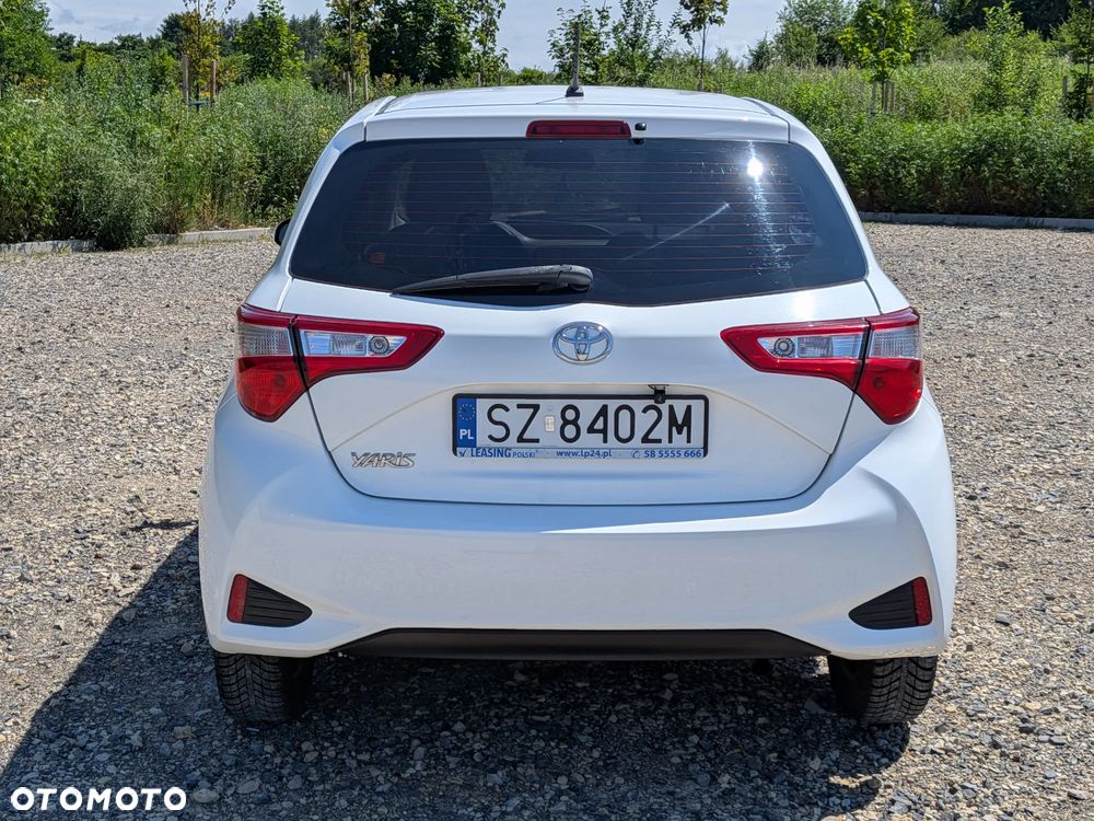Toyota Yaris 1.5 Premium - 2