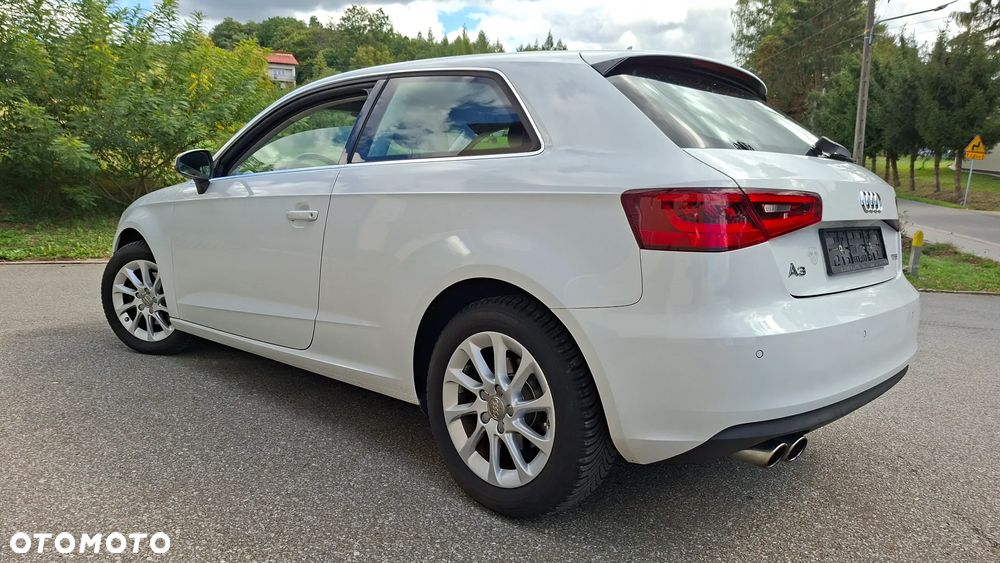 Audi A3 3-drzwiowe 1.4 TFSI Premiere Edition - 4