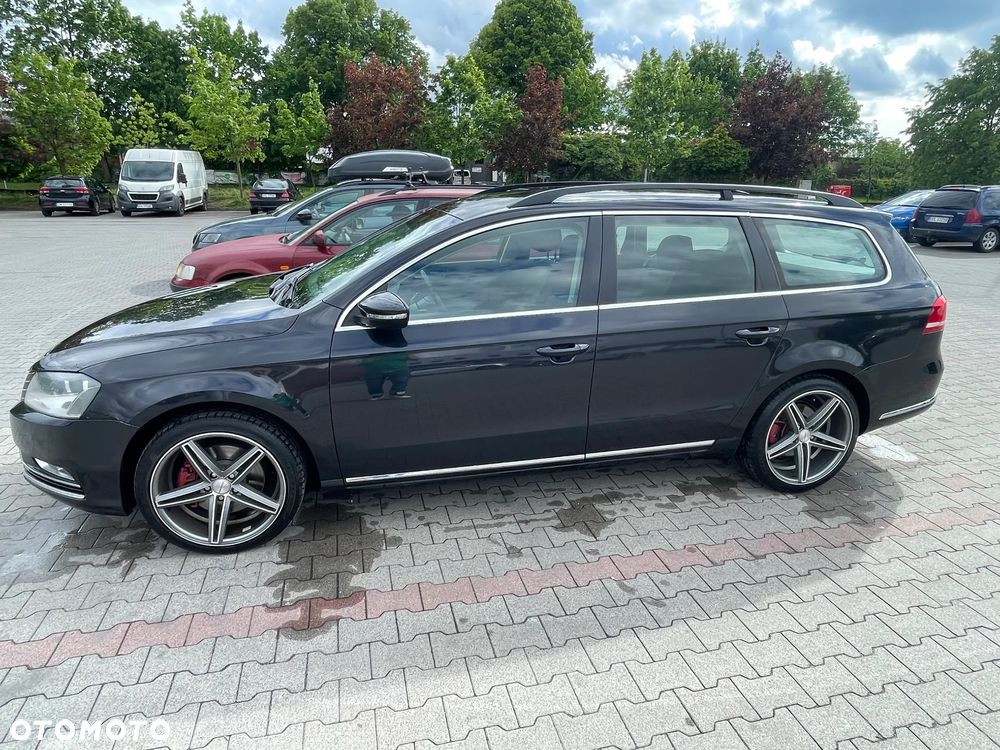Volkswagen Passat 1.6 TDI Comfortline - 4