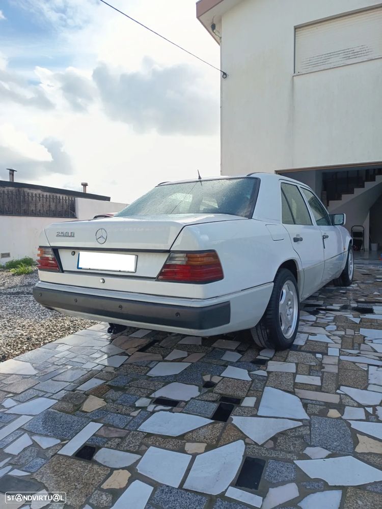 Mercedes-Benz W124 (1984-1997) - 2