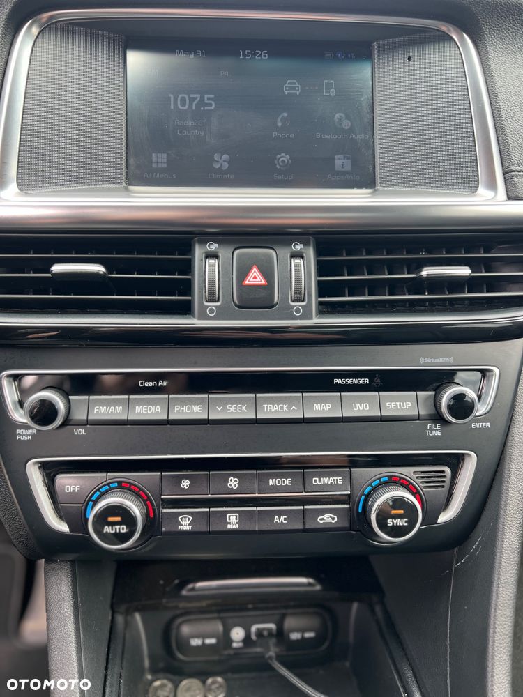 Kia Optima - 12