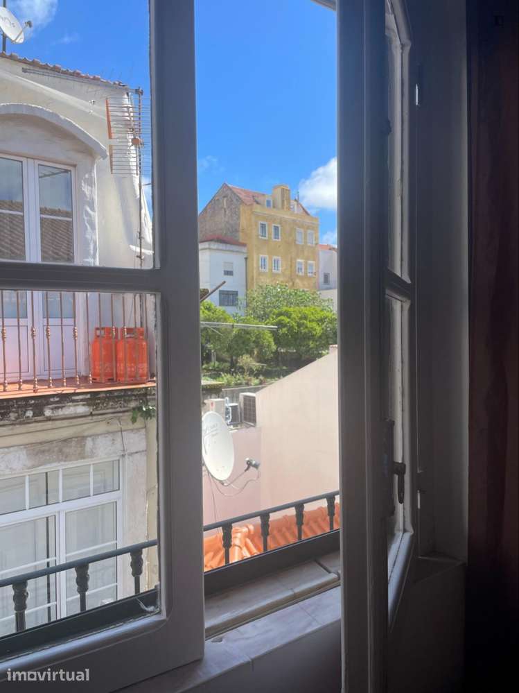 Quarto - localizado em Alfama Lisbon - Grande imagem: 4/12