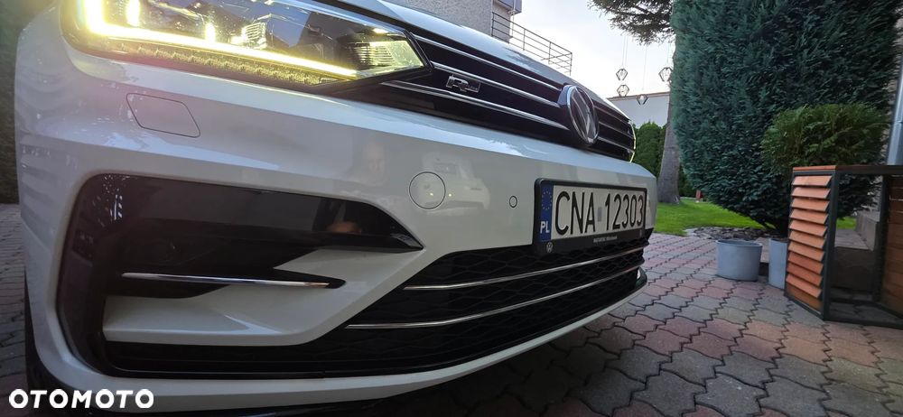 Volkswagen Touran - 21