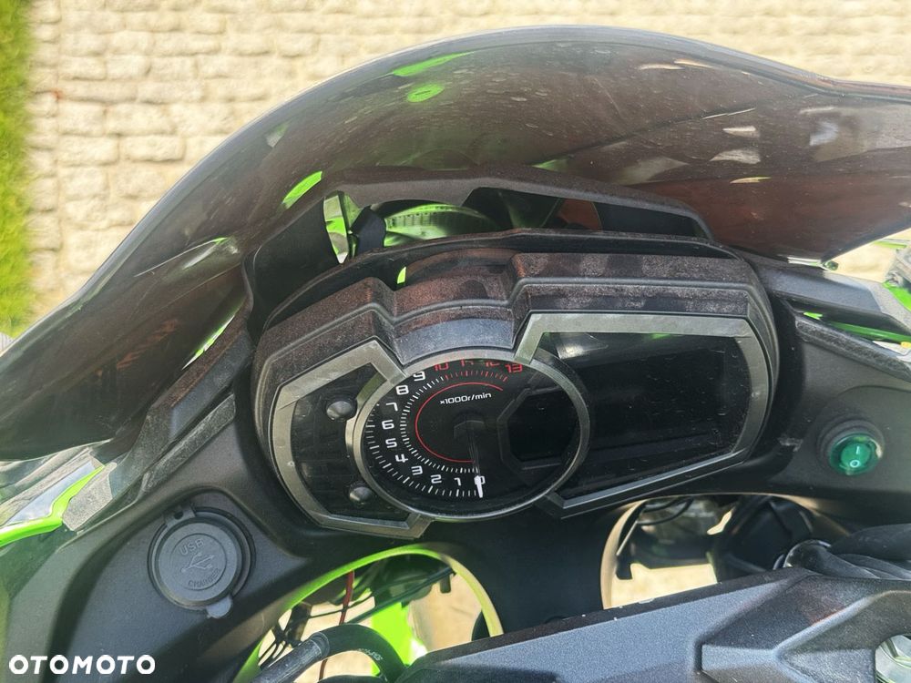 Kawasaki Ninja - 14