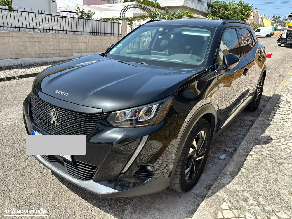 Peugeot 2008 - 8