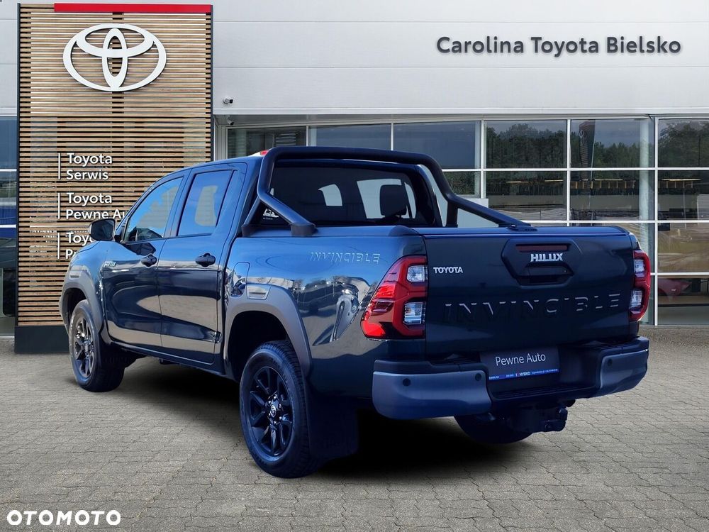 Toyota Hilux 2.8 D-4D mHEV Double Cab Invincible 4x4 - 2