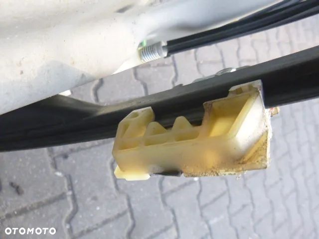 PODNOŚNIK SZYBY PRAWY PRZÓD PRAWY PRZEDNI VOLKSWAGEN TOURAN I 03-10 - 18
