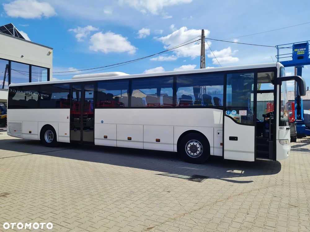 Mercedes-Benz Tourismo - 10