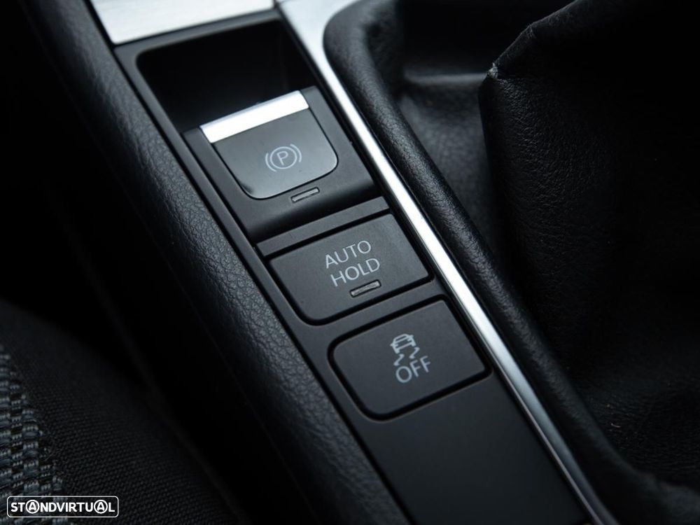 VW Passat Variant - 17