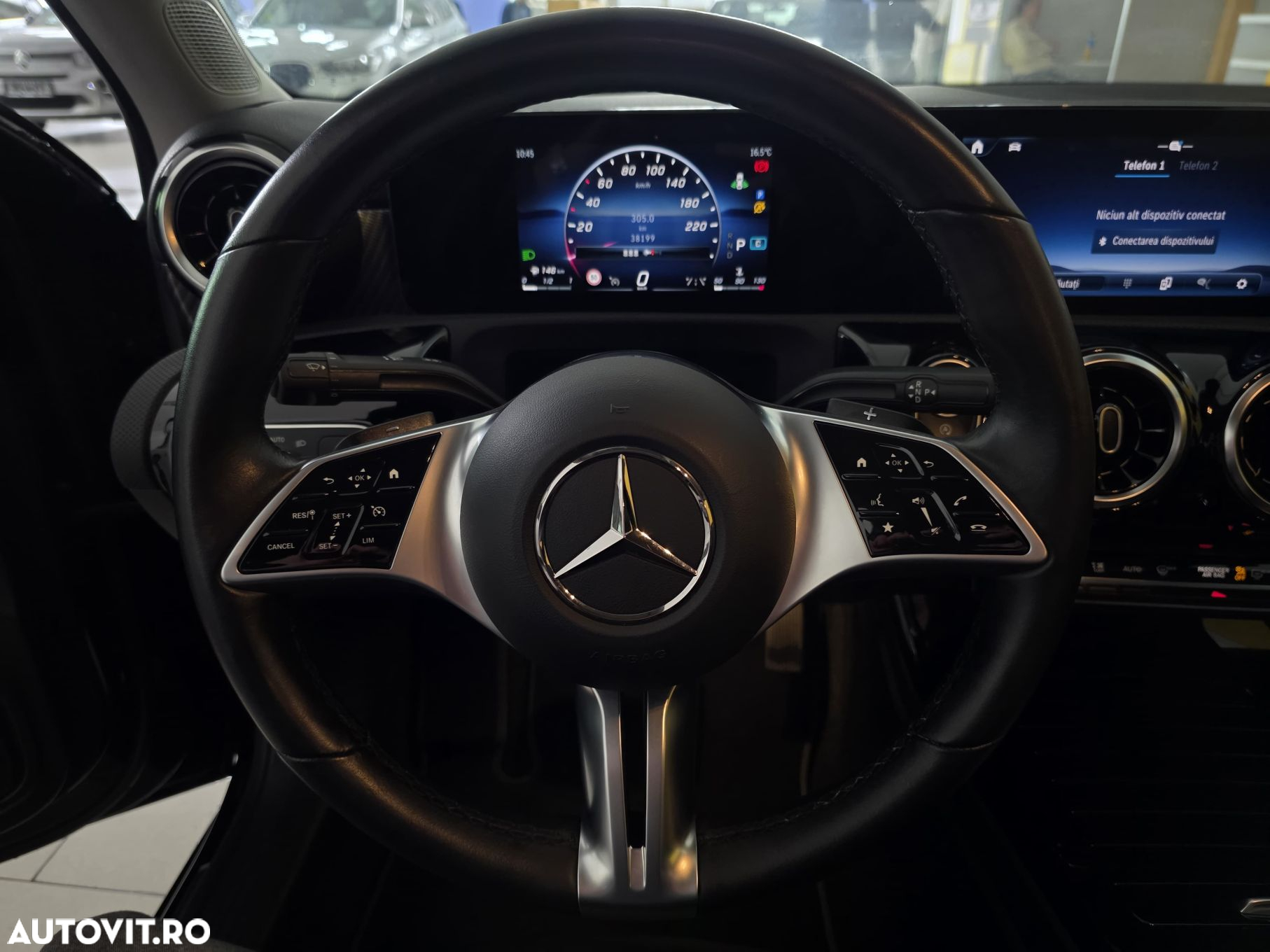 Mercedes-Benz A 200 d Sedan 8G-DCT - 9