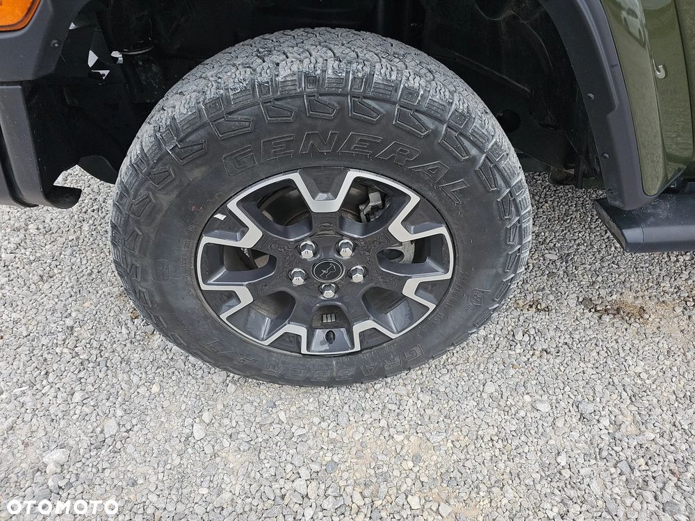 Jeep Wrangler Unlimited GME 2.0 Turbo Sahara - 26