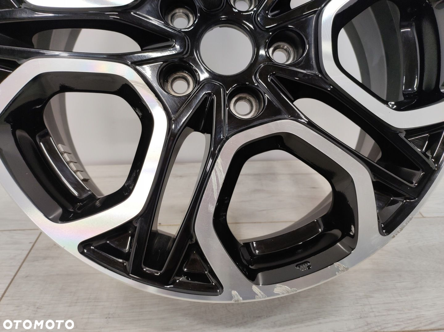 FELGA SUZUKI SWIFT VITARA 6,5x17 ET 50 SD24W3 - 4