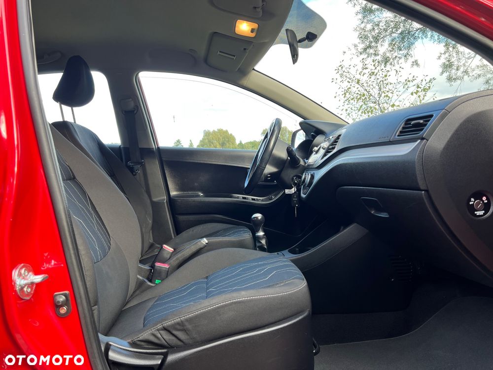 Kia Picanto 1.0 Dream Team Edition - 11
