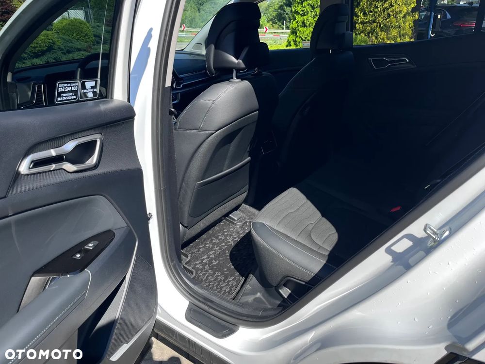 Kia Sportage 1.6 T-GDI PHEV Business Line 4WD - 13