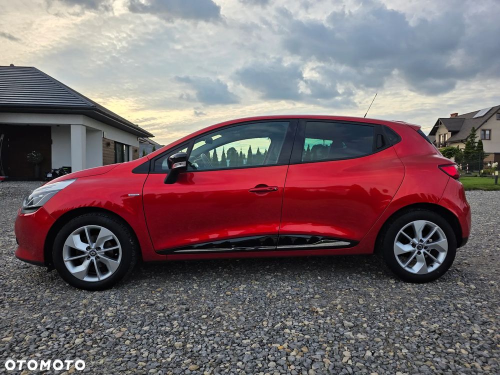 Renault Clio 1.2 16V 75 Limited - 6