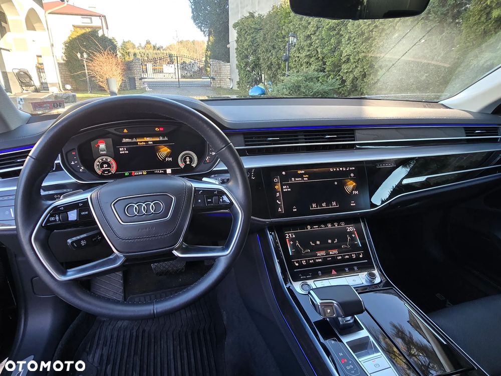 Audi A8 L 55 TFSI quattro tiptronic - 12