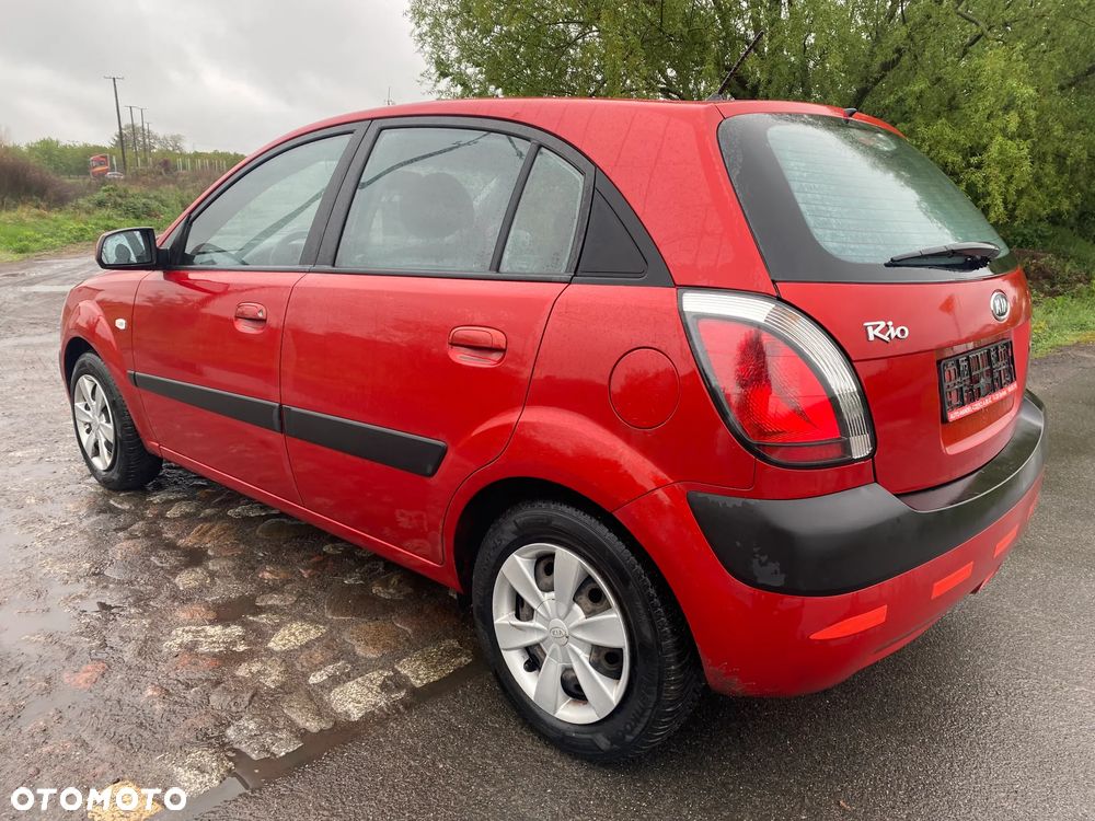 Kia Rio 1.4 EX - 15
