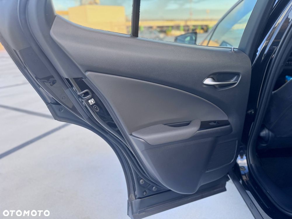 Lexus UX 200 GPF Elegance 2WD - 24