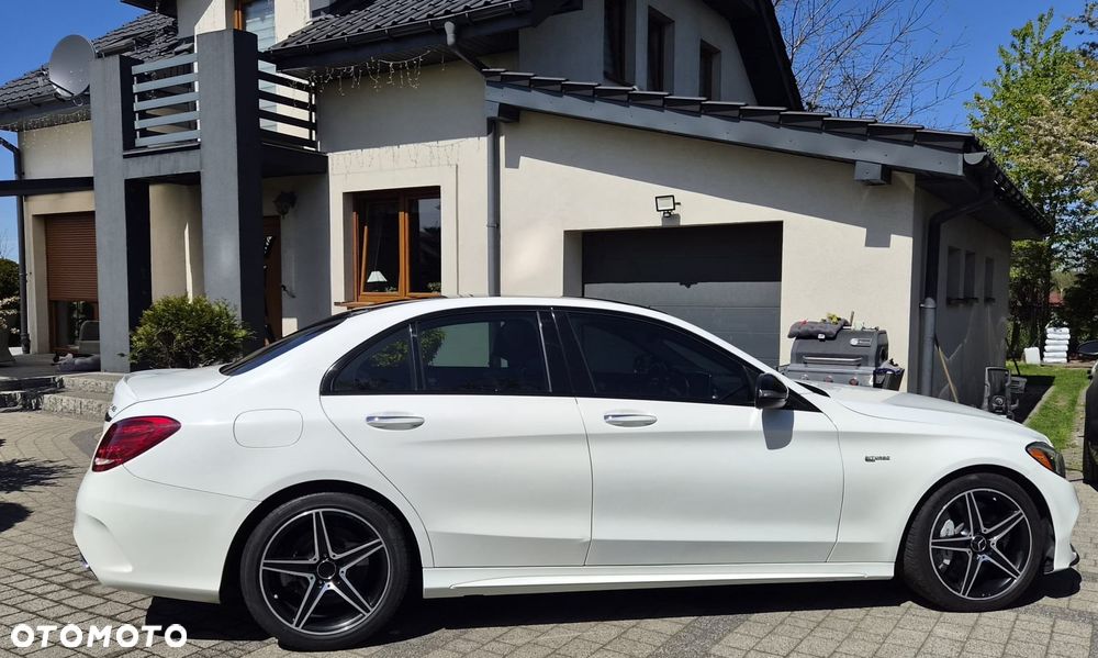 Mercedes-Benz Klasa C AMG 43 4Matic 9G-TRONIC - 9