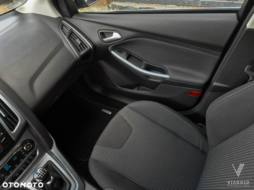 Ford Focus 1.6 EcoBoost Titanium - 20