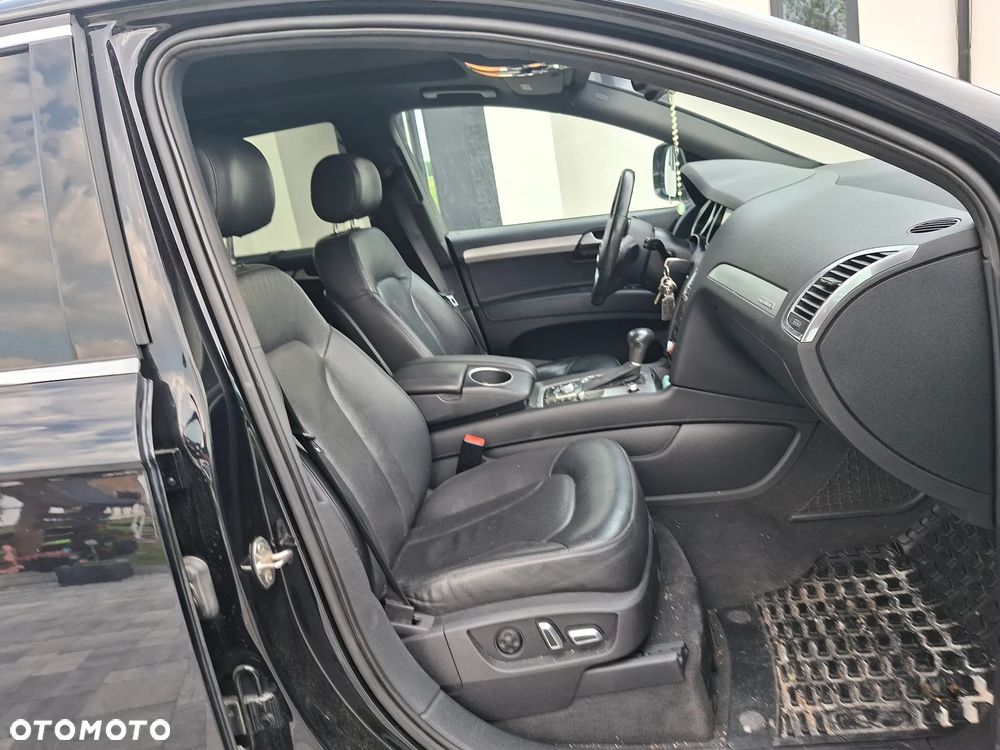 Audi Q7 3.0 TFSI Quattro Tiptronic - 7