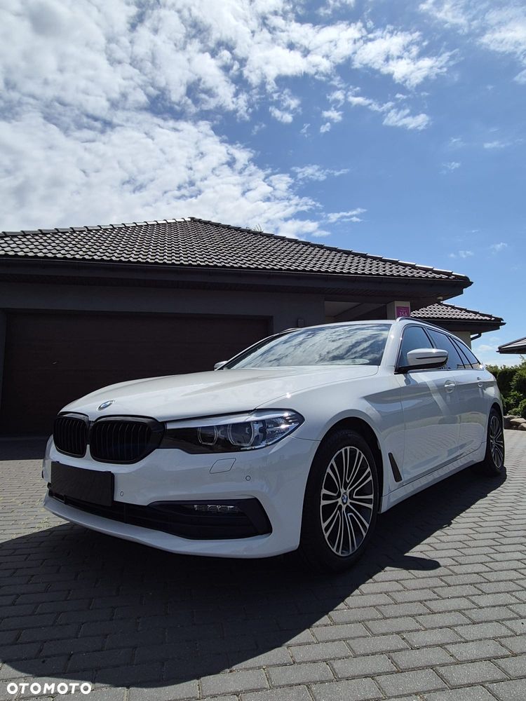 BMW Seria 5 518d Sport Line - 1